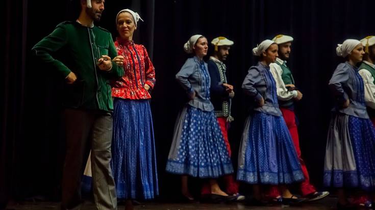 Bihar bukatuko dira Euskal Antzerki Topaketak, 'Martin Zalakain' ikuskizunarekin