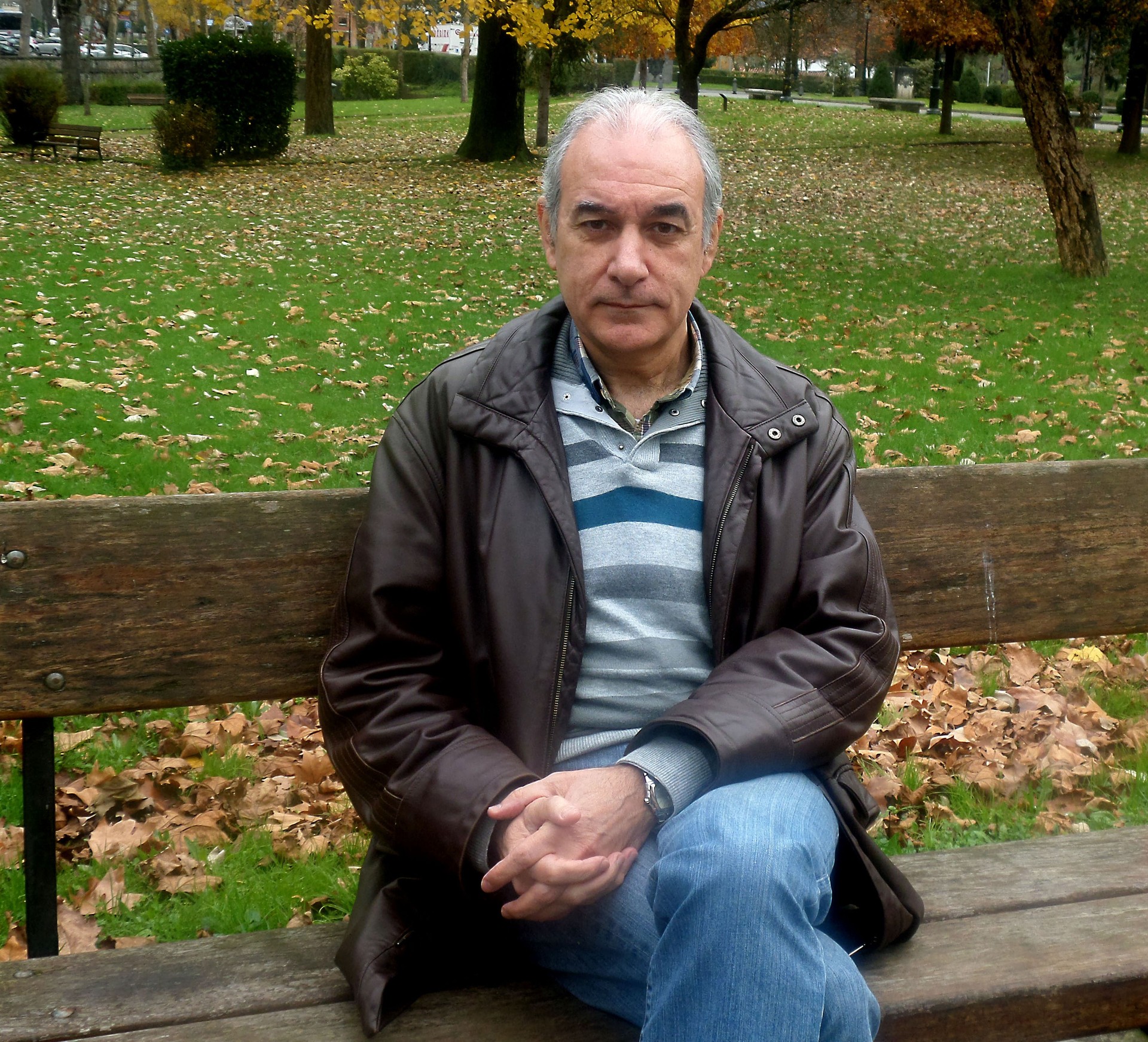Mikrobioen "alde iluna" izango du hizpide Josu Alberok gaur eskainiko duen hitzaldian