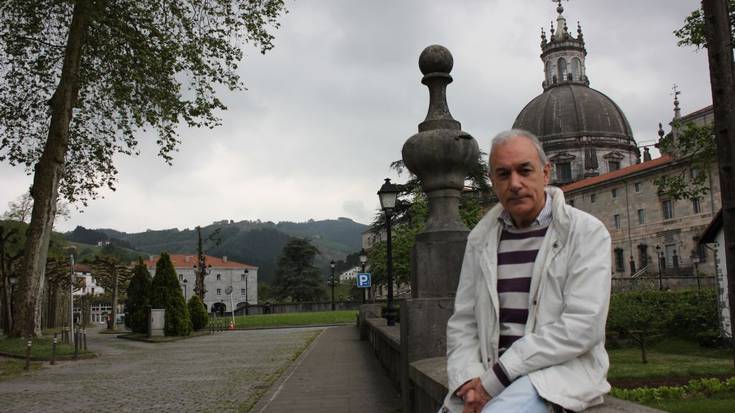 Josu Albero: "Interneten ez dagoen hizkuntzak ez dauka etorkizunik"