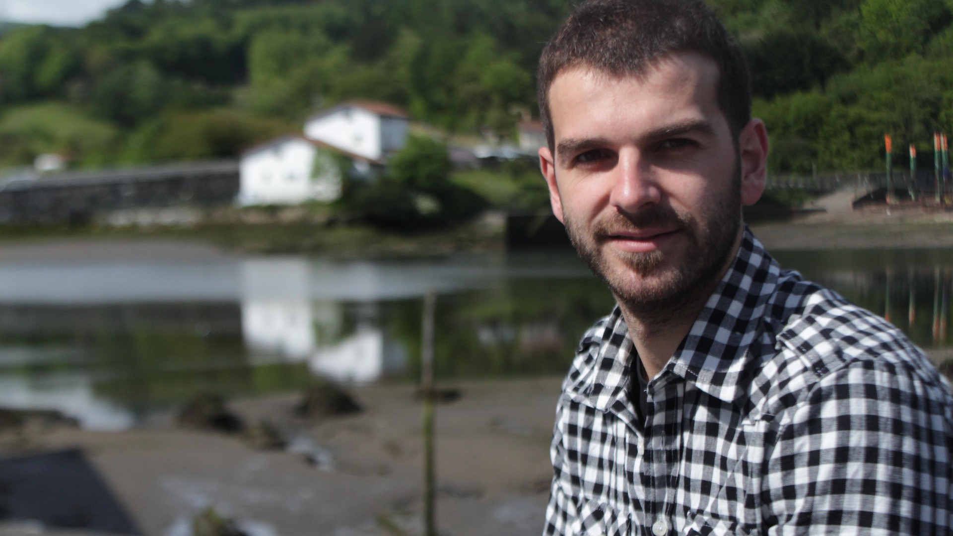Ander Errasti – "Eszenatokira igotzean beldur guztiak ahazten ditut"