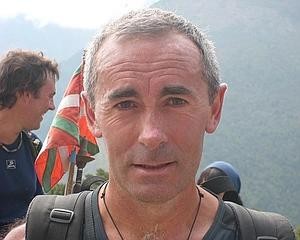 Doluminak Benantxio Iruretaren familiari eta lagunei