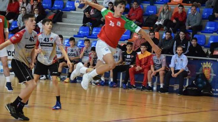 Asier Iribar Pulpoko jokalariak Espainiako selekzioaren deia jaso du