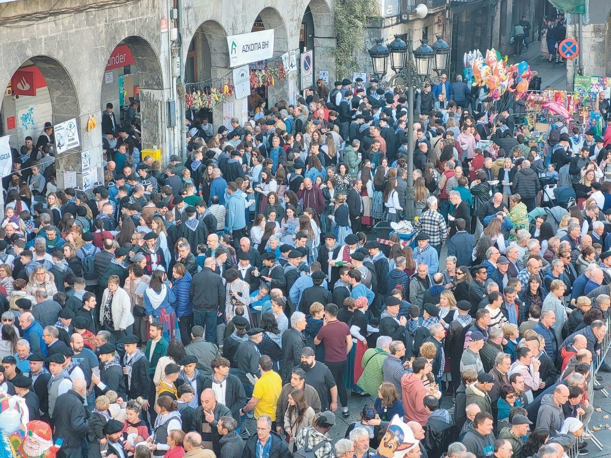 San Andres jaien muinean murgilduko dira azkoitiarrak