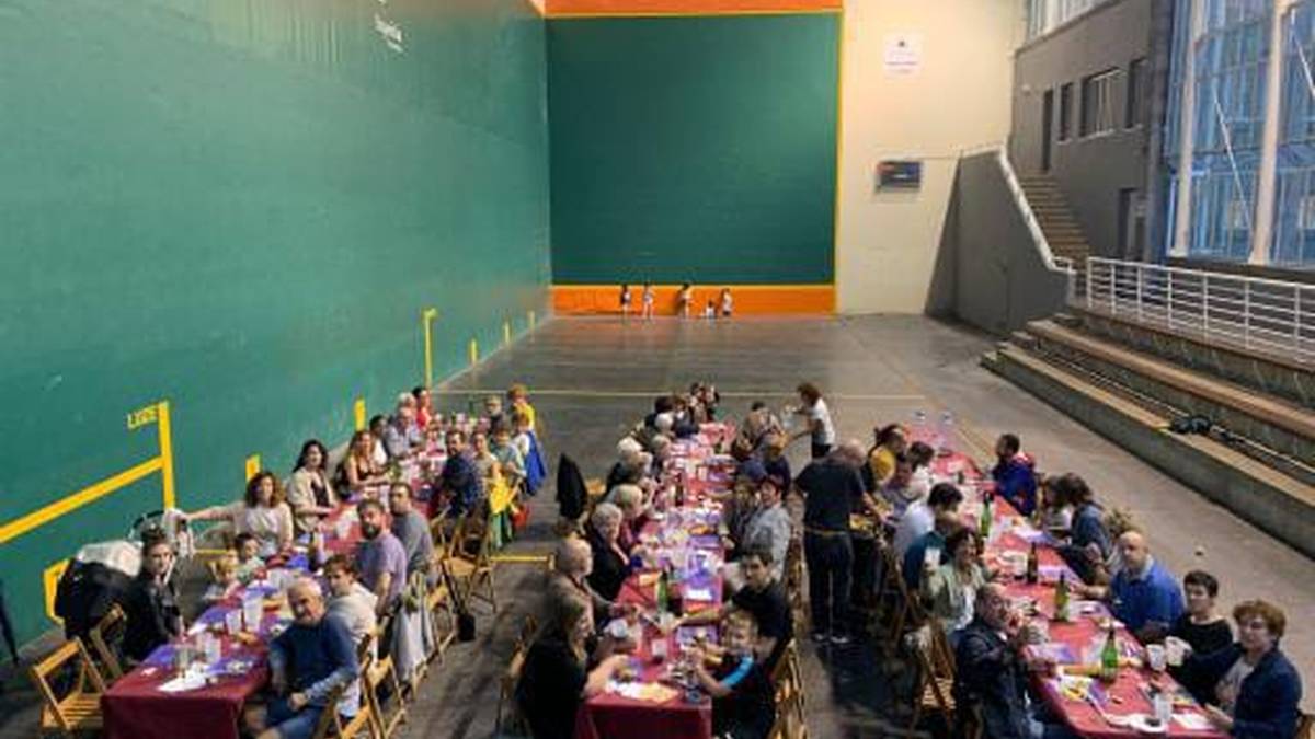 Santio festa ospatuko dute Done Jakue kaleko bizilagunek datorren igandean