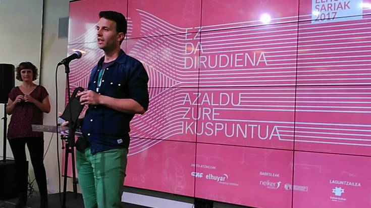 Gorka Azkunek Caf-Elhuyar Dibulgazio-artikulu onenaren saria jaso du