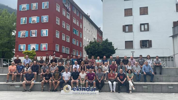 Ekindarrek ohiko batzar orokorra egin du, 60 bazkide baino gehiagorekin