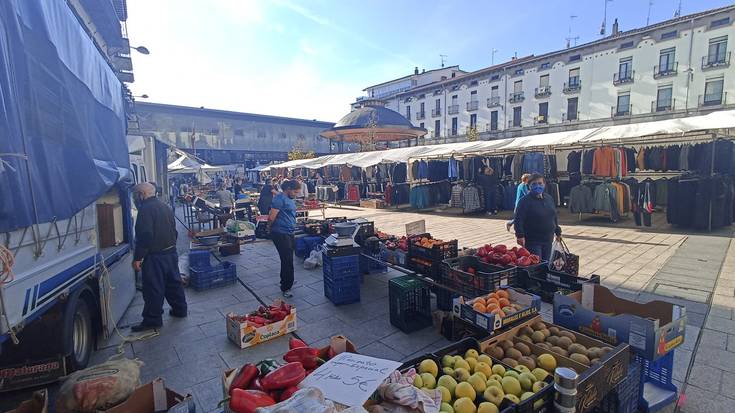 Asteartea jai eguna denez, astelehenean egingo dute ohiko azoka datorren astean