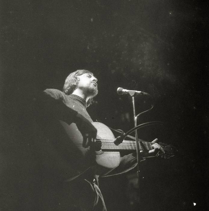 Erresistentzia baten lehen notak