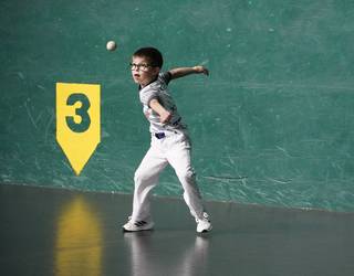 Atano III.a pilota txapelketaren benjaminen mailako finalerdiak bihar, Gurean