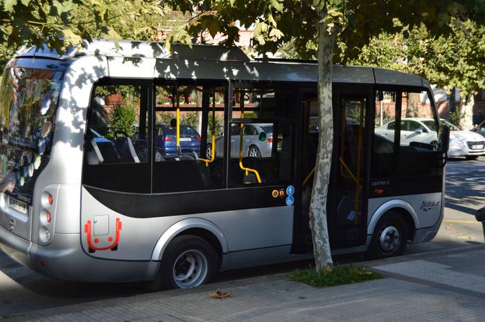 Urbanue autobus zerbitzuak etena izango du arratsaldean, maratoi erdia dela-eta