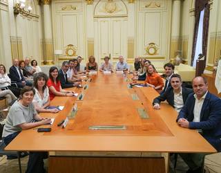 Iraurgi Berritzenek eta UKUEk lankidetza hitzarmena berritu dute foru aldundiarekin