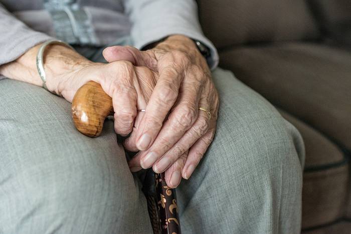'Zahartzaroaz solasean' hitzaldiarekin hasiko dira Azkoitiko Gazte Geroak antolatutako solasaldiak