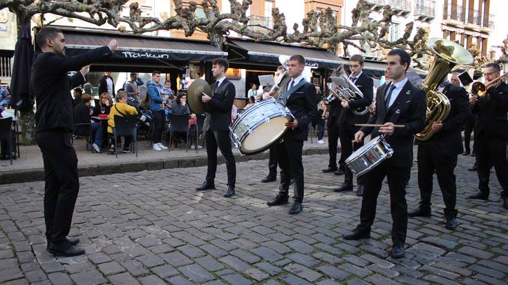 Santa Zezilia aurreratuta ospatu du Azkoitiko Musika Bandak