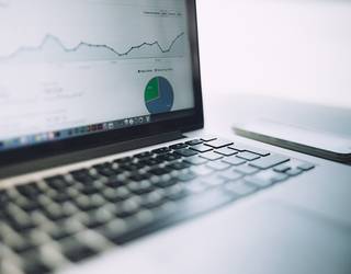 eCommercea, fidelizazioa eta estrategia digitala hizpide izango dituen lan saioa