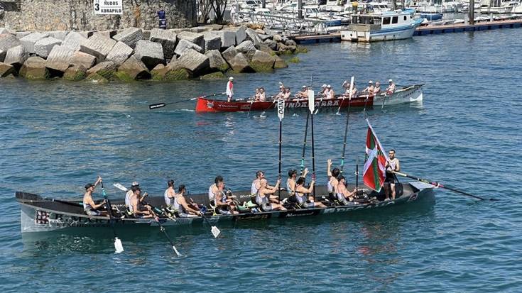 Badok 13 jaun eta jabe, Euskadiko Traineru Txapelketan