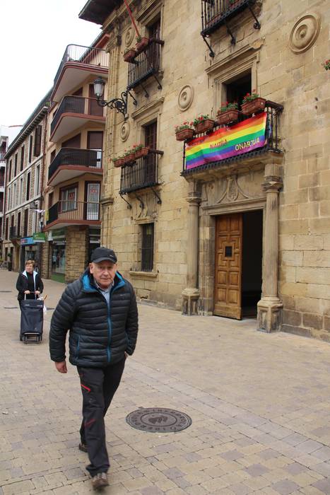 LGTBIfobiaren aurka, aldarria