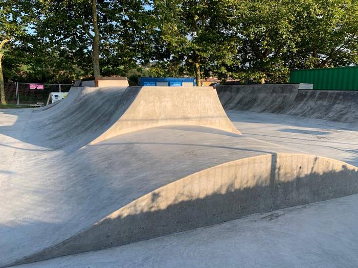 Skate-parkean ‘bowl’ bat eraikitzeko lanak abiatu ditu Orioko Udalak