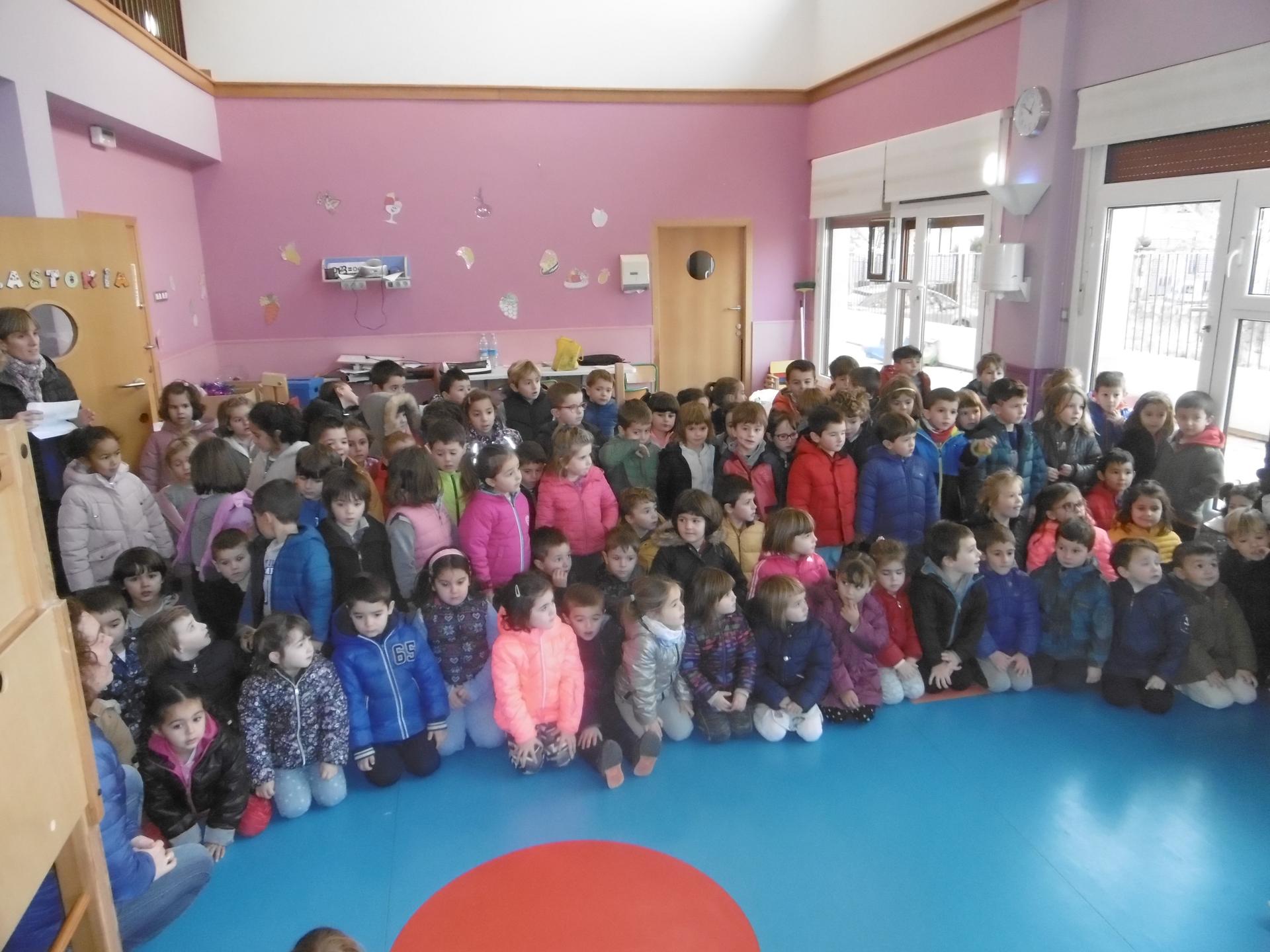 IKASTOLAKO HHko IKASLEAK HAURRESKOLAN KANTARI