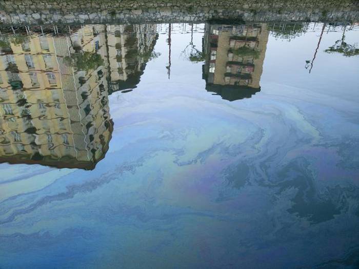 Argazkia: Gasoil isurketa errioan