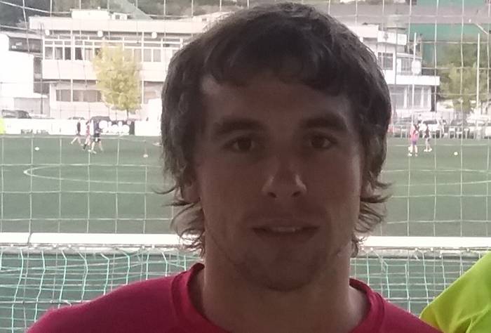 Omar Aizpuru: "Arbitroek gehienetan erdaraz hitz egiten dute, baina inoiz ez zaigu horrelakorik gertatu"