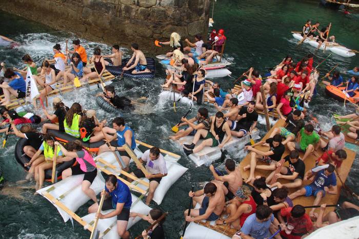 Baltsen festa Zarautzen, moilatik Munoara
