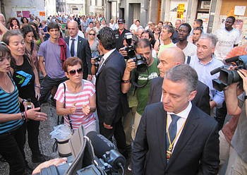 Azpeitiko EAJren gutuna: "Irainak ez dira protesta egiteko arma demokratiko bat"