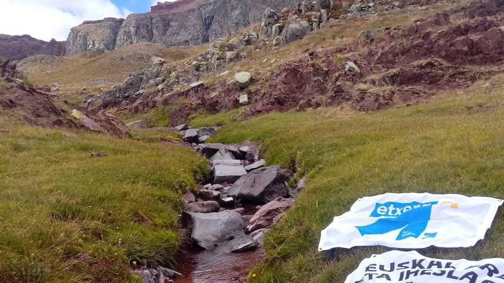 Pagoetara igotzeko deia egin du Sarek larunbaterako