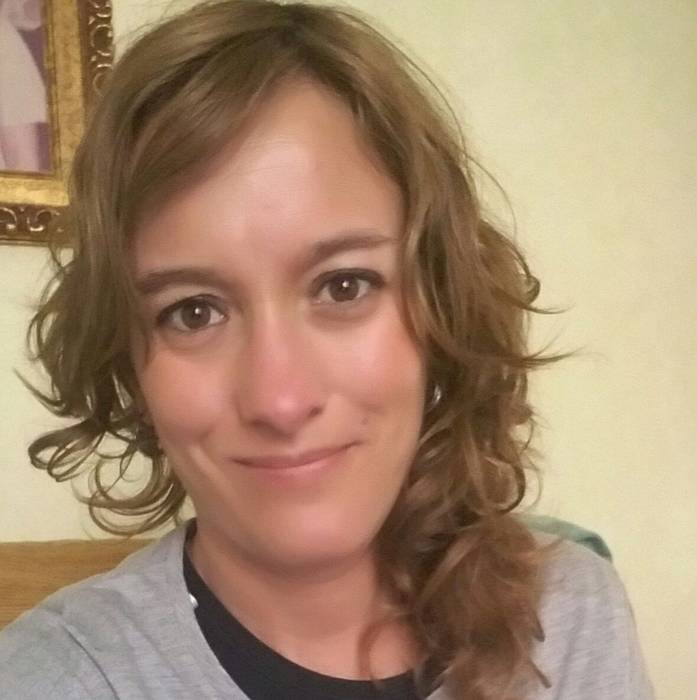 Estitxu Elduaienen IRITZIA: "Zuk, zuek, guk; herriak erabakiko dugu"