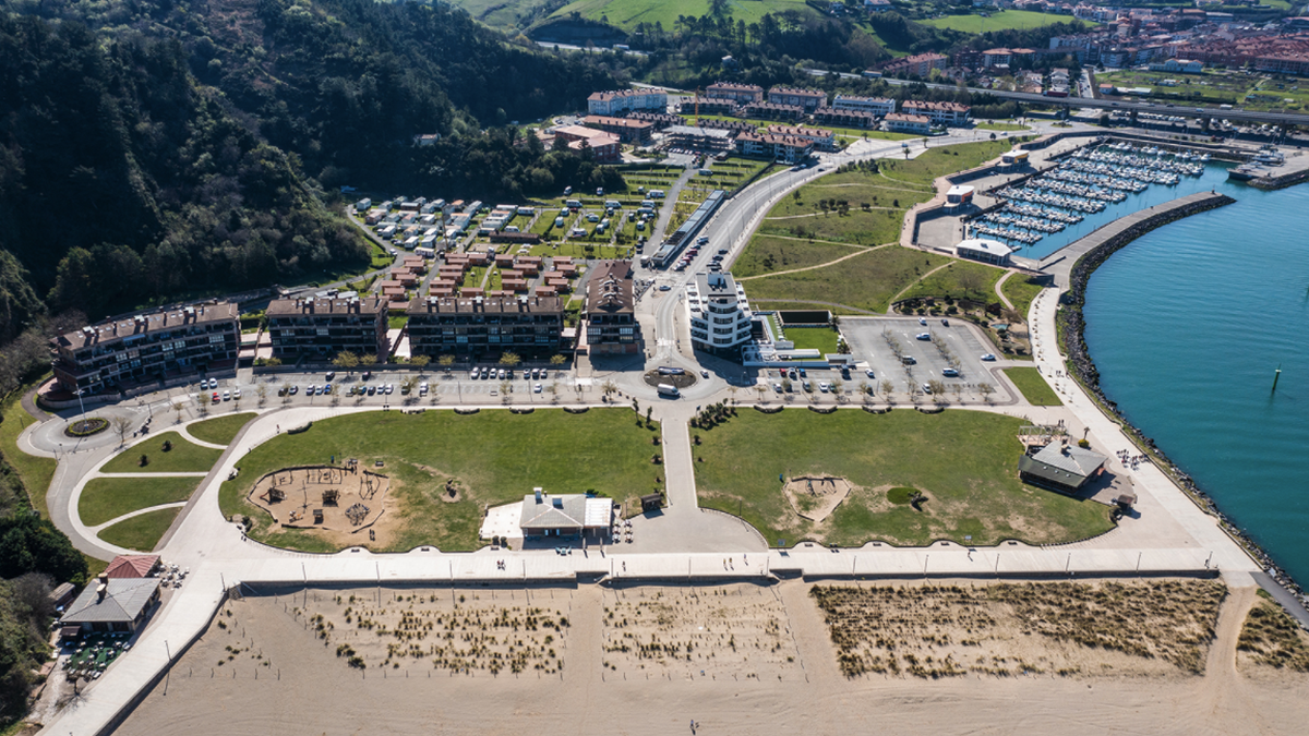 Gaur arratsaldean da Antilla hondartzaren eta inguruko eremuaren eraldakea prozesuaz udalak deitutako bilera irekia