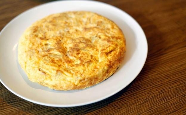 Patata tortilla lehiaketa sanikolasetan