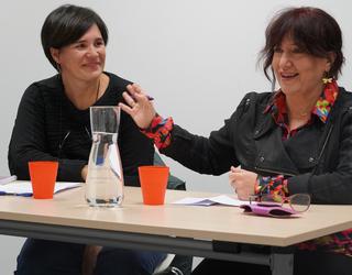 "Hizkuntza minorizatu baten hiztun komunitatea gara"