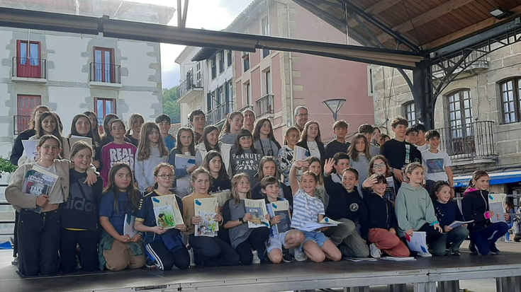 Udaletxean egingo dute eskola-umeen literatur eta marrazki lehiaketaren sari banaketa