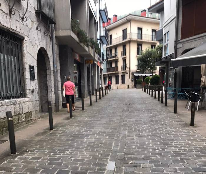 Zestoako kasko historikoa ibilgailuentzat itxita egongo da gaurtik irailera arte