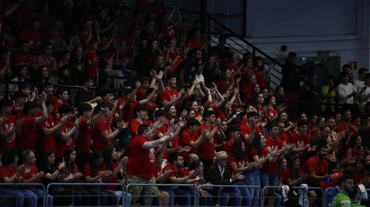 Hauteskundeak deitu ditu Pulpo eskubaloiak abendurako
