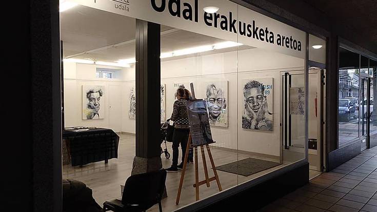 Pedro Luengoren margolanak ikusgai, Foru Ibilbideko erakusketa aretoan