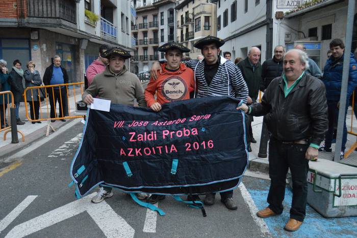 Txibilterrek irabazi ditu Baztarrikaldeko zaldi probak