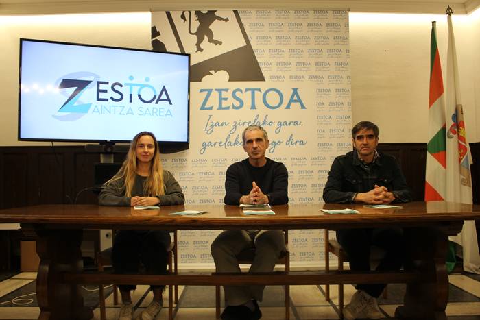 Zestoa Zaintza Sarea osatu dute, zaintza komunitate bakar gisa aurkezteko