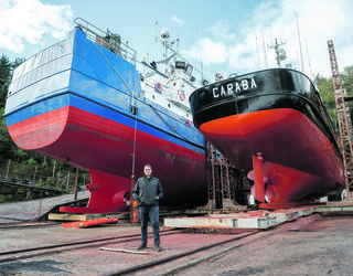 Lau belaunaldi itsasontziak mimatzen