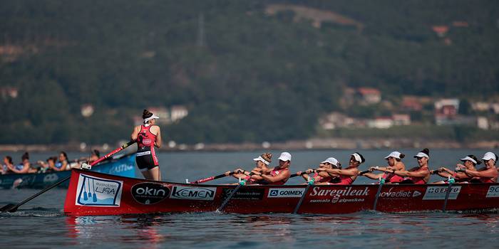 Gozatzera aterako dira Zumaiako traineruak asteburuan jokatuko dituzten estropadetan