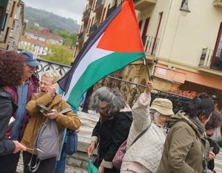 Protesta zaratasua, inperialismoa eta gerrak salatzeko