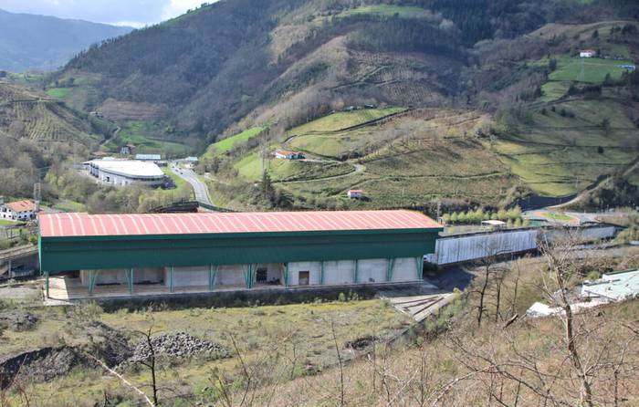 Corrugados Azpeitiaren Trukutxoko eremuan birziklapen lantegia ireki nahi du Hierros Servandok