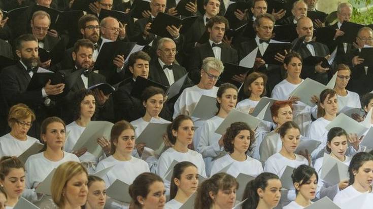 Kursaalera joateko autobusa jarriko dute doan