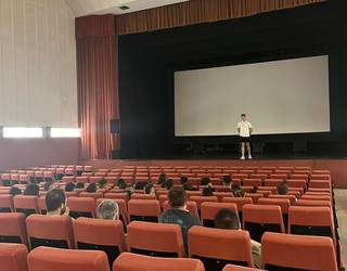 Ultraeskuinaren gorakada eta haren aurkako borroka aztertu dituzte AGAk antolatutako dokumental emanaldian