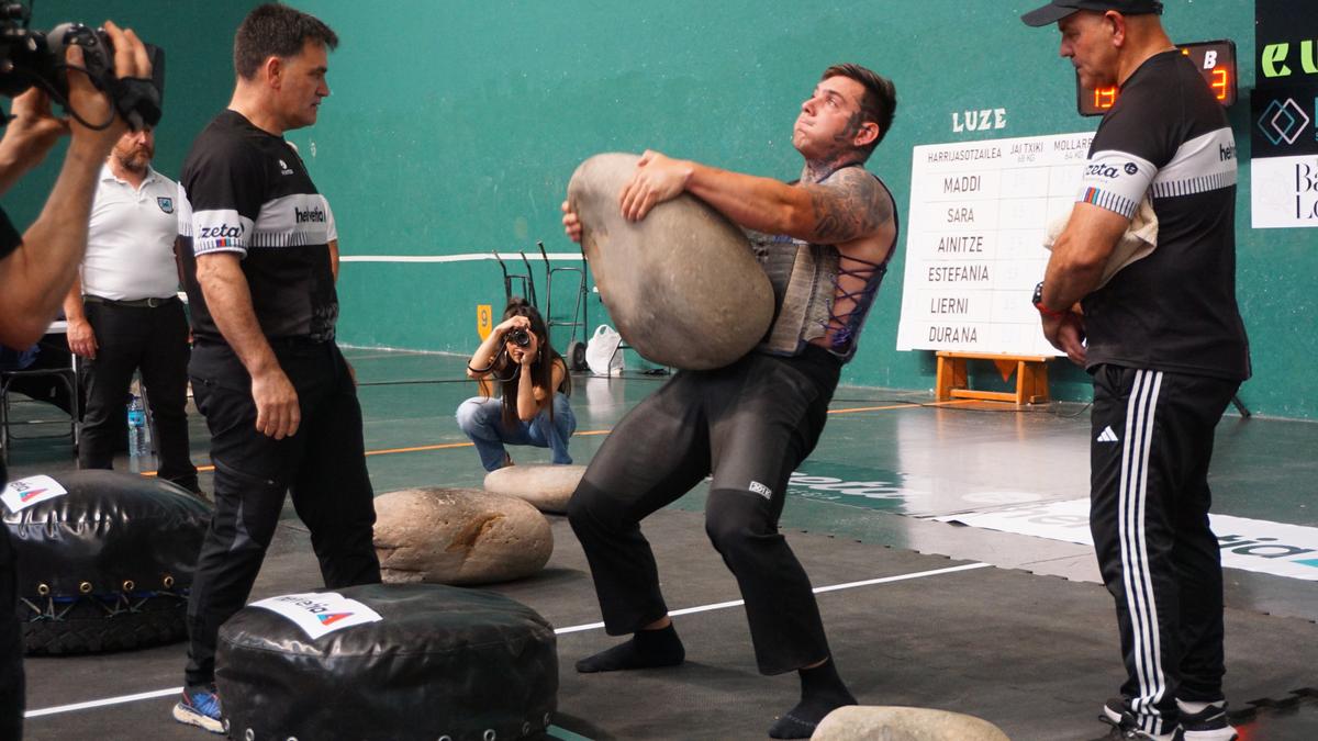 Paulo Azpiazu: "Harria jasotzeak sortzen duen adrenalina ezin da hitzez azaldu"