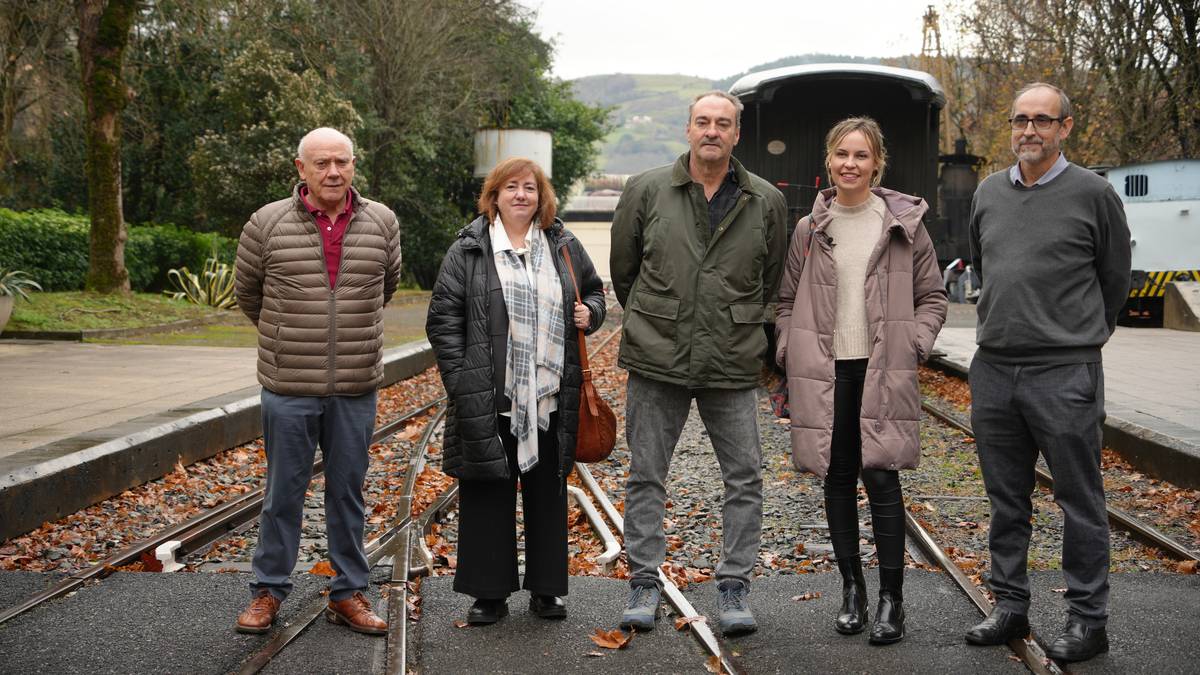 "Gure trena",  berriro jende artean