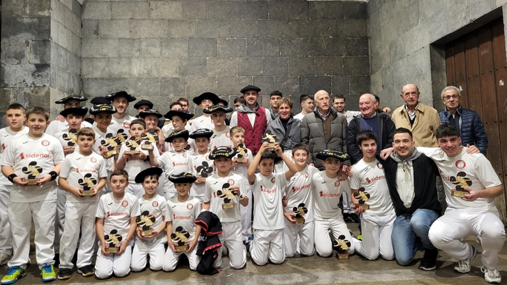 Zazpi lehia, 51. Kontzejupeko Pilota Txapelketaren finalen egunean