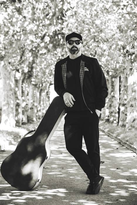 Sertx: "Urrats bat aurrera egitean artistaren lana gailentzen da"