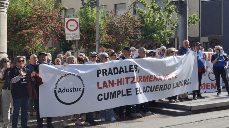 Bihar Azpeitira iritsiko da irakasle jubilatuen Adostuz elkartearen aldarrikapen itzulia