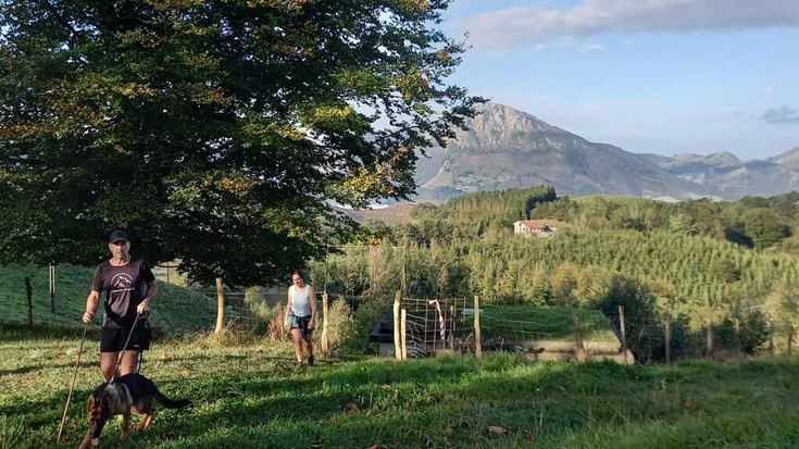 Giro ederrean egin dute Beñat Benantxio ibilbide neurtua 200 lagun inguruk