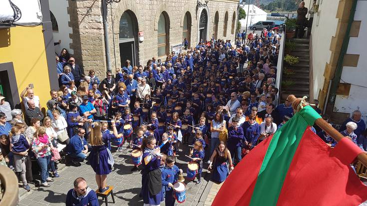 Ostiralean hasiko dira santelmoetako haur danborradako entseguak